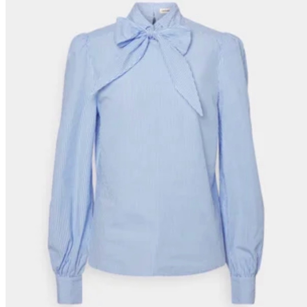 CUSTOMMADE Bow-Tie Collar Blouse in Light pinstriped Blue! NWOT! Size M (38).